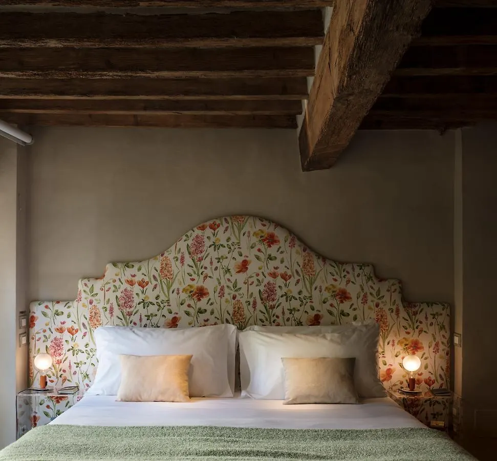 Ottantotto Firenze Hotel