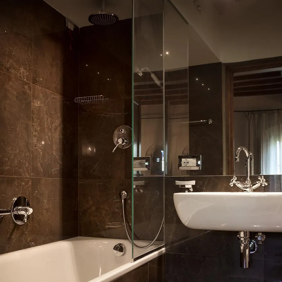 Ottantotto Firenze Hotel